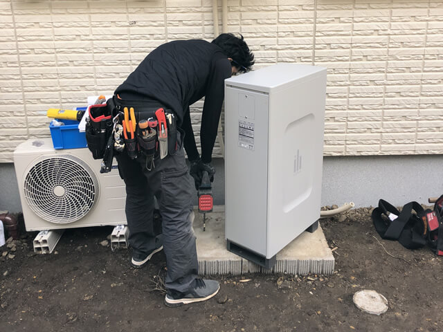 蓄電池２